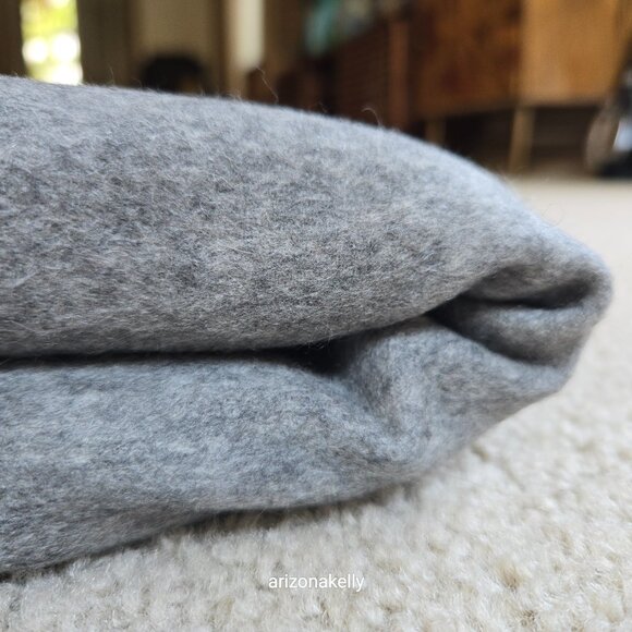 NWOT Cashmere Scarf Grey Woven Fringe Oversized - Picture 9 of 10